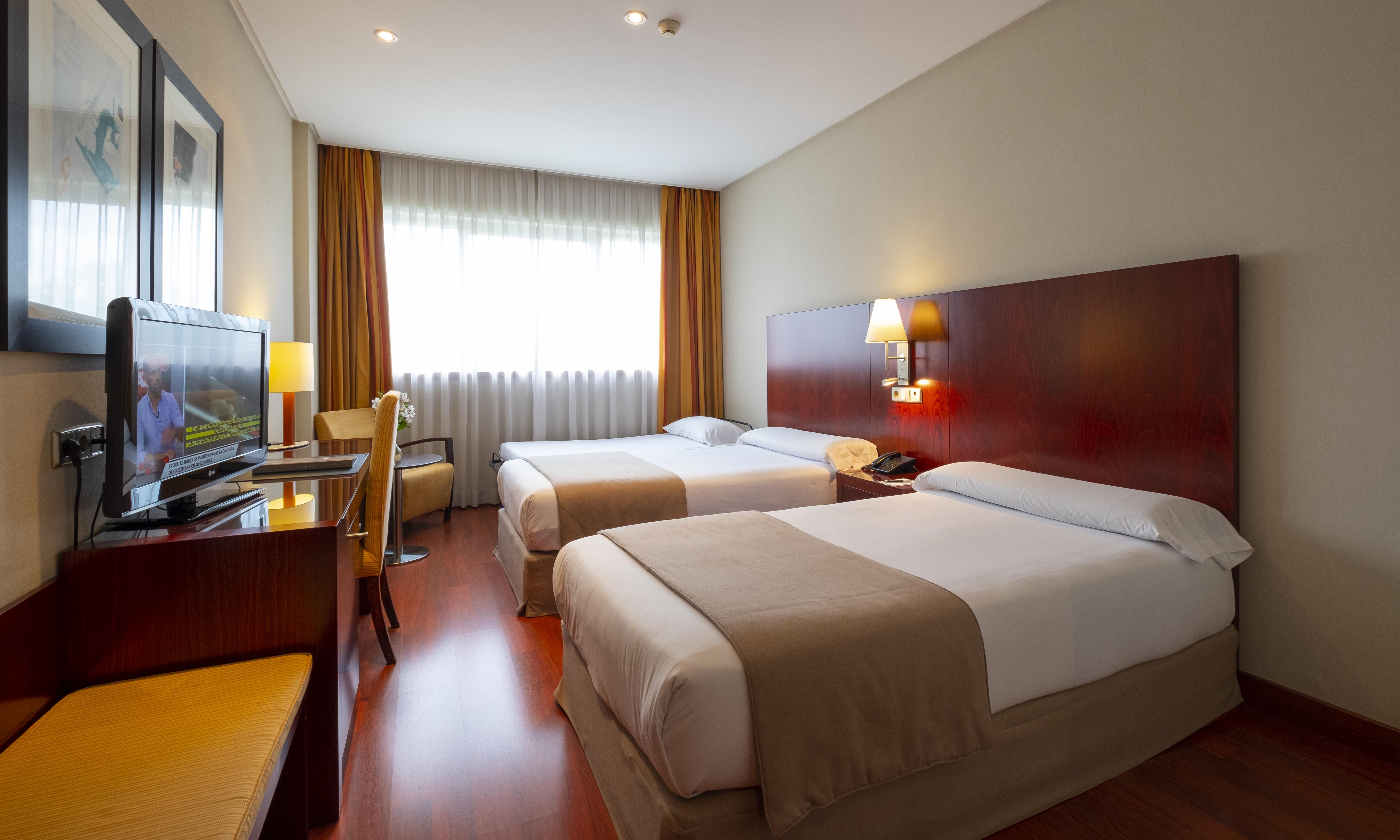 Hotel Attica21 Las Rozas Kültér fotó