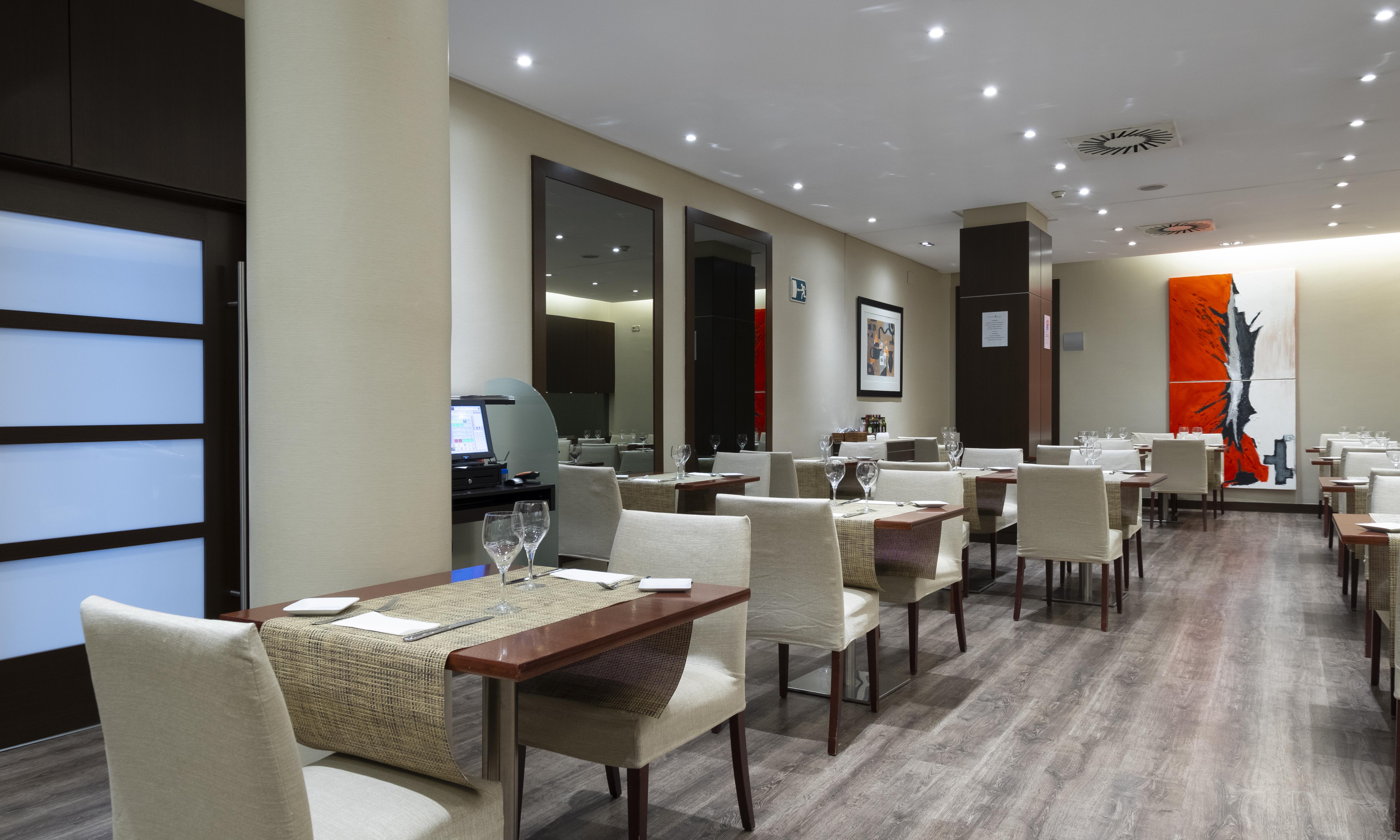 Hotel Attica21 Las Rozas Kültér fotó