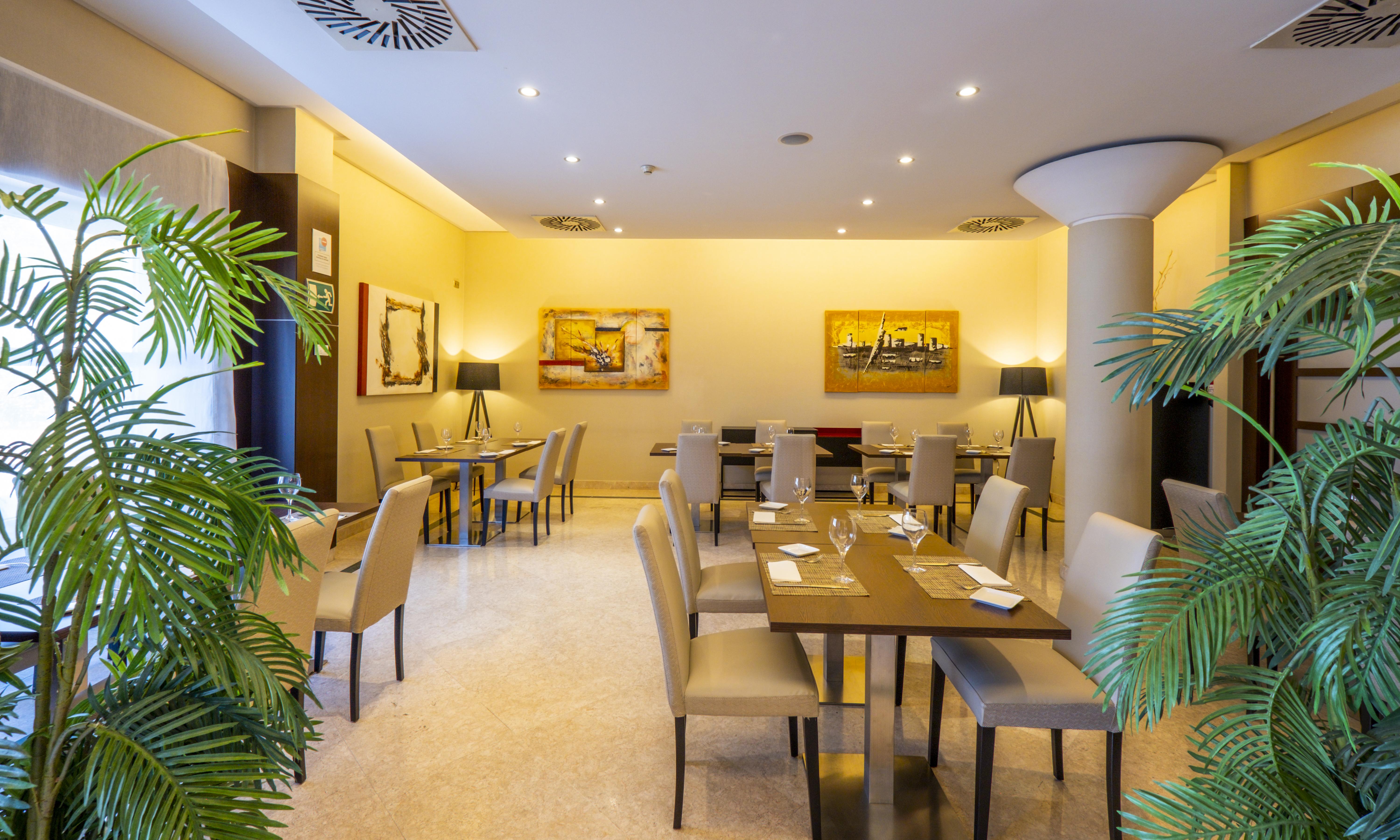 Hotel Attica21 Las Rozas Kültér fotó